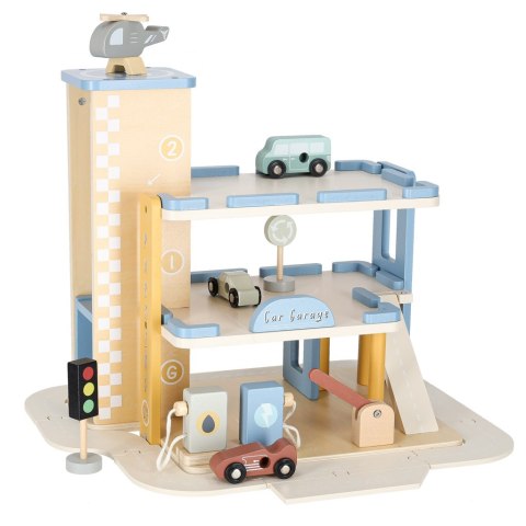 Garaż drewniany parking samochodowy piętrowy stacja benzynowa